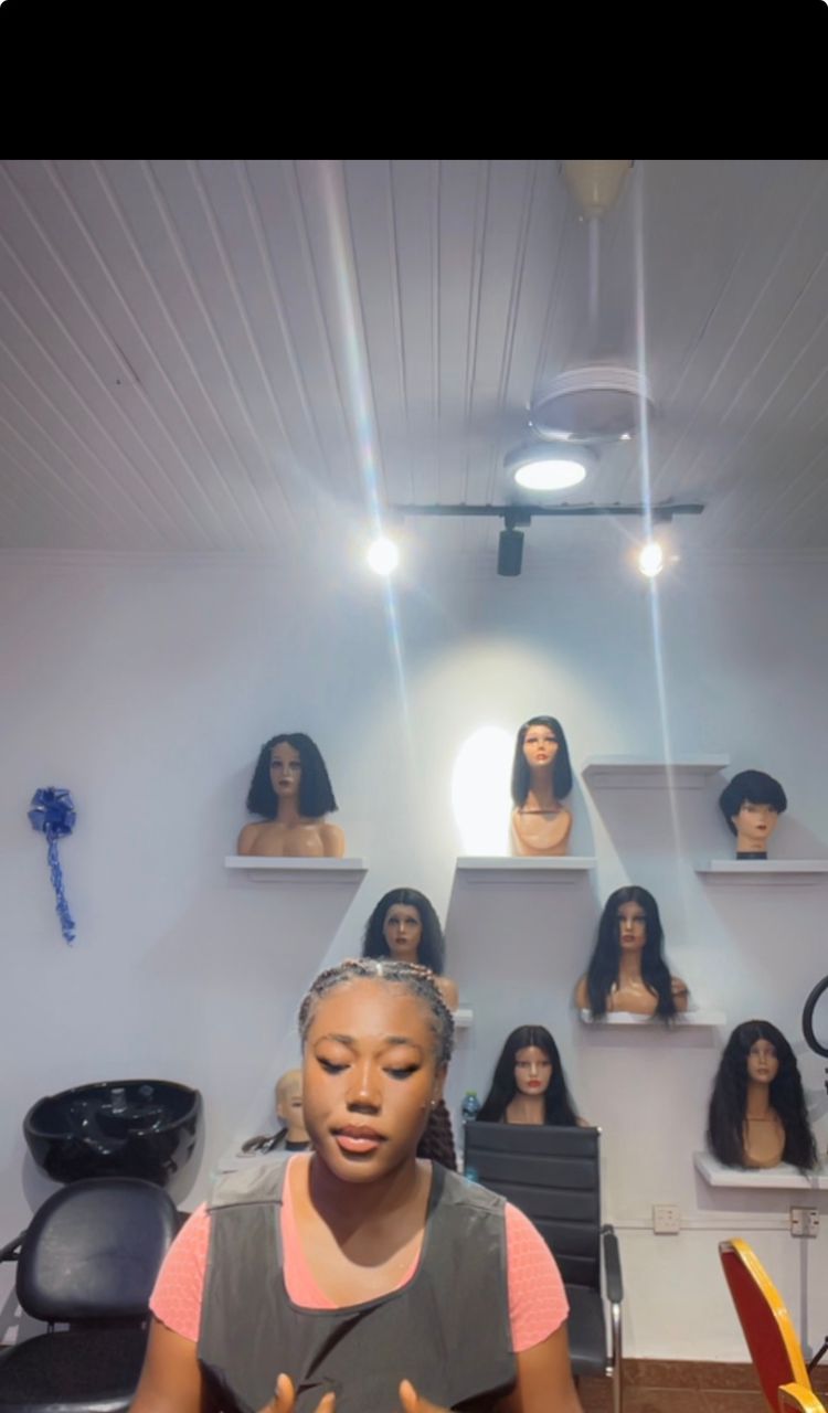 Salon layout